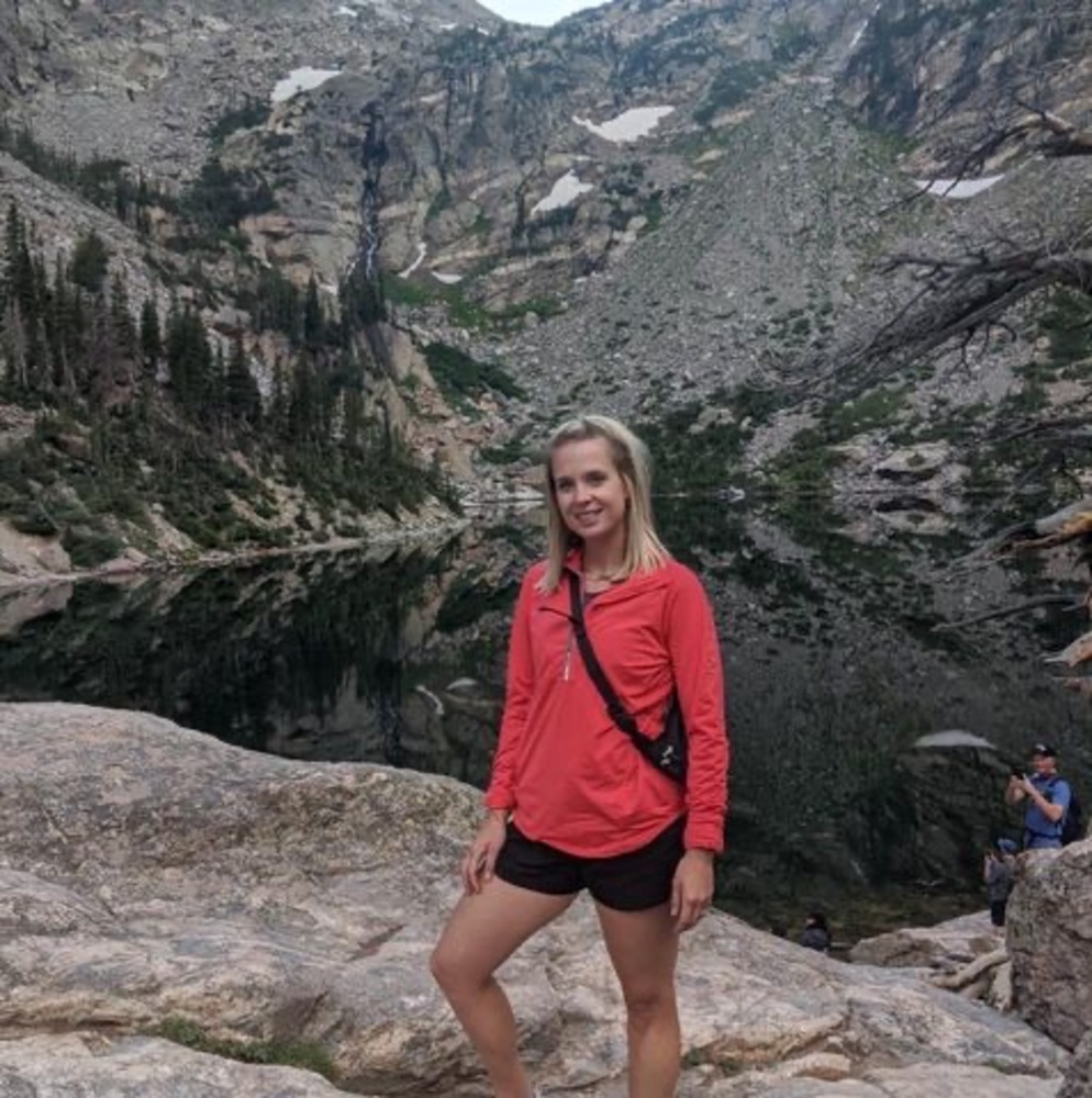 Meet your Posher, Amber